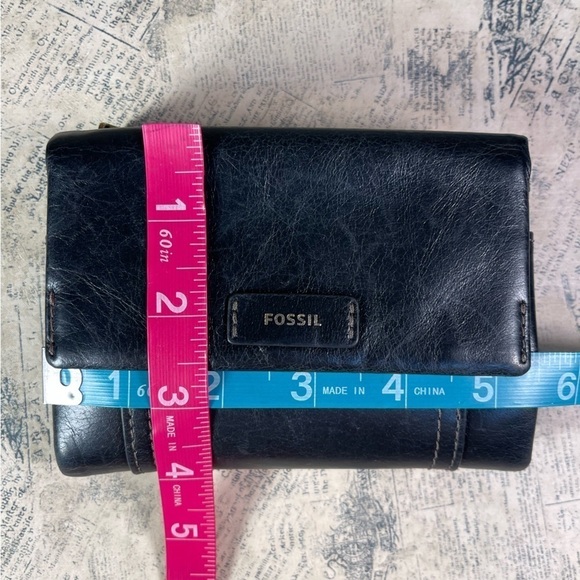 Fossil Black Distressed Buffalo Leather Women's Wallet Multifunctional - Picture 13 of 13